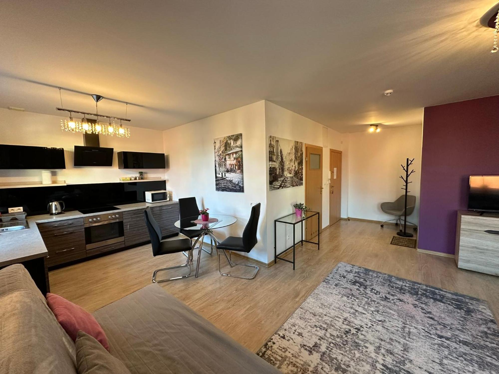 Apartamenty Edk Jelenia Góra Buitenkant foto